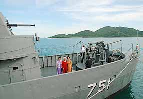 f1-3-Nakha-Dry-Docking f1-3-Nakha-Dry-Docking