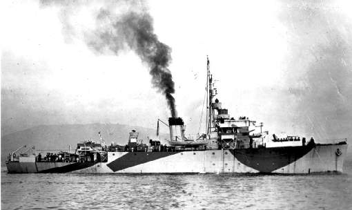 the british minesweeper 'vestal' an algerine class minesweeper off plymouth sound the british minesweeper 'vestal' an algerine class minesweeper off plymouth sound